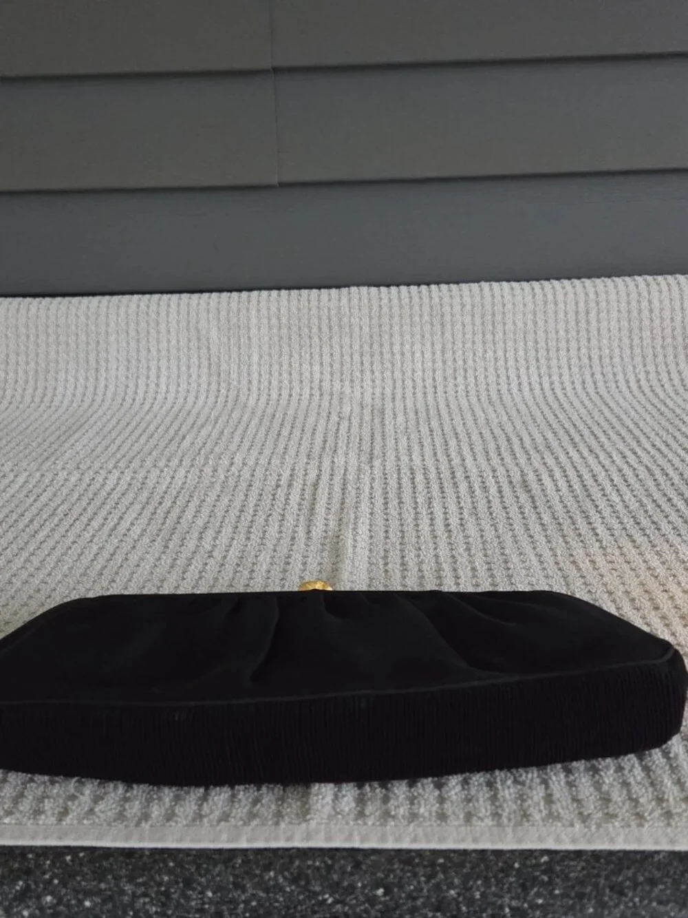 Vintage Garay Black Pleated Fabric Evening Bag Purse Gold Tone Floral Clasp